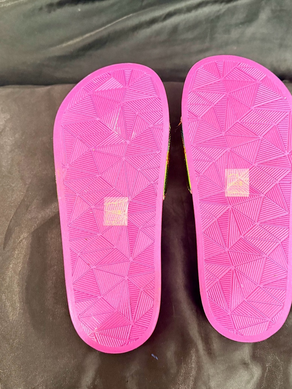 Kurt Geiger Slide Sandals with M Diamond Strap. NWT in Box. Size 7 - Picture 8 of 10